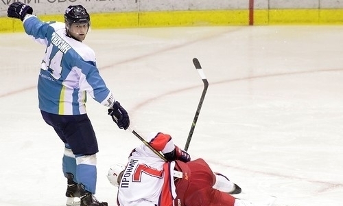 Тунхузин сыграл 100-й матч в ВХЛ за «Торпедо»