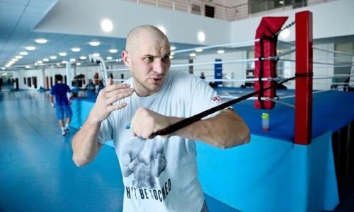 BoxRec внес в статистику четвертый бой Дычко на профи-ринге