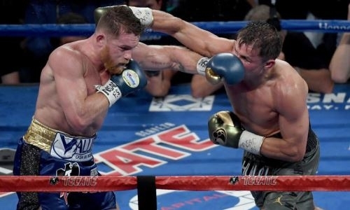 Непобежденный российский средневес назвал фаворита реванша Головкин — Альварес