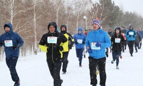 Известные государственные деятели и бизнесмены участвуют в Astana Winter Marathon
