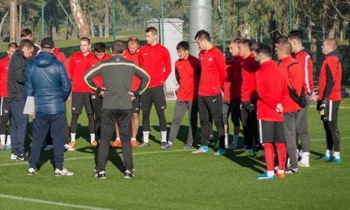 «Кайсар» проведет два товарищеских матча в Турции