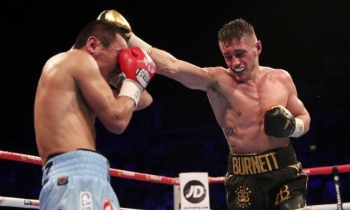 Сондерс назвал обидчика Жакиянова лучшим боксером года