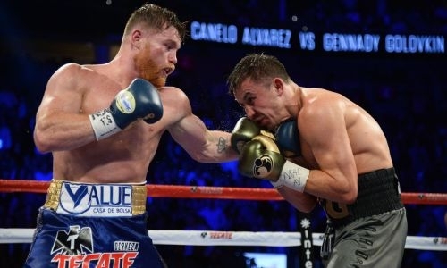 Бой Головкин — Альварес не попал в число лучших по версии Boxingscene.com