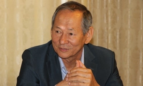 Федерация футбола поздравила казахстанцев с наступающим Новым годом