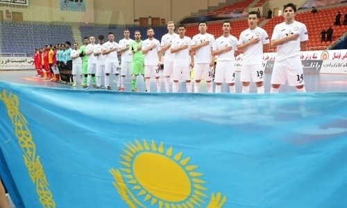 Фоторепортаж с матча турнира «Четырех наций» Азербайджан — Казахстан 3:3