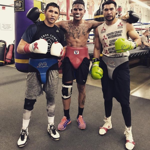 Ашкеев и Рахманкулов продолжают подготовку к своим следующим боям на профи-ринге