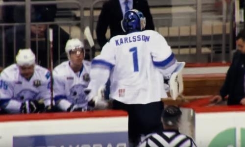 Как Карлссон в ярости разбивал клюшку в матче с «Трактором»