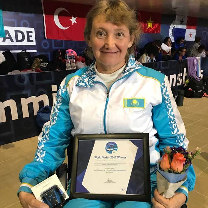 Тараз встретил чемпионку мира по паралимпийскому плаванию Зульфию Габидуллину