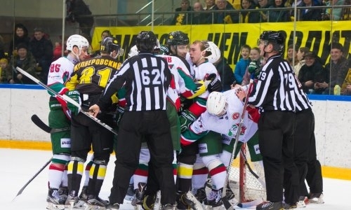 Видеообзор матча ВХЛ «Сарыарка» — «Барс» 2:0