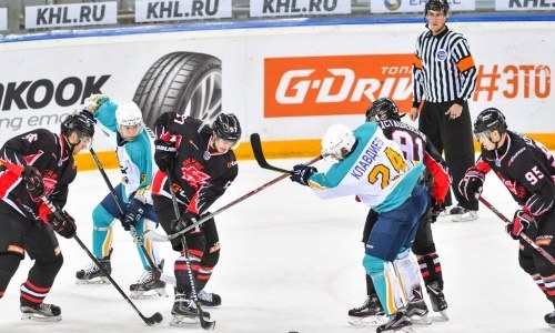 Фоторепортаж с матча МХЛ «Омские Ястребы» — «Алтай» 3:1