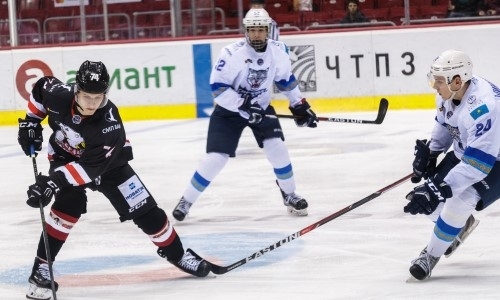 Фоторепортаж с матча МХЛ «Белые Медведи» — «Снежные Барсы» 5:4