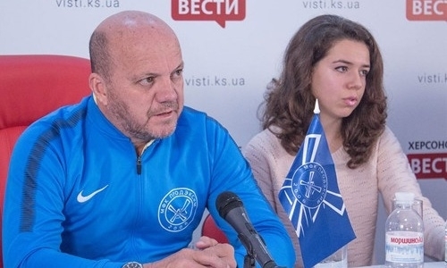 Экс-наставник «Кайрат» и сборной Казахстана отправился на Украину