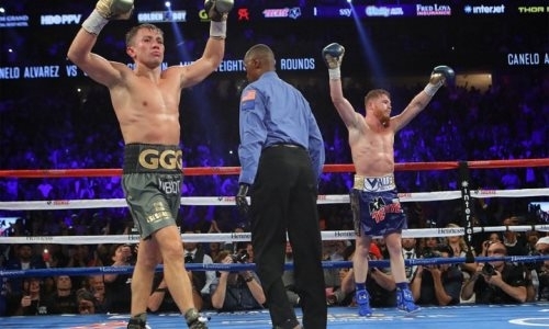 «Плохое послевкусие от результата было у всех». Американское СМИ отметило бой Головкин — Альварес в итогах 2017 года