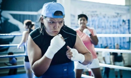 Казахстанская боксерша выиграла «золото» на турнире в Сербии