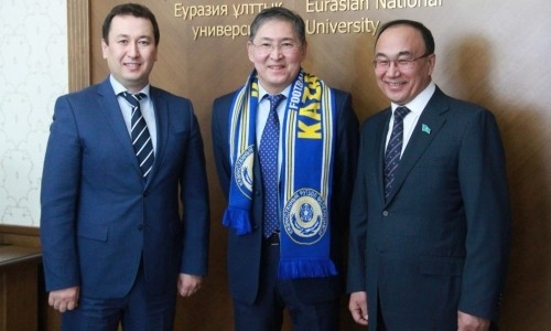 Генеральный секретарь КФФ встретился с министром образования и науки РК