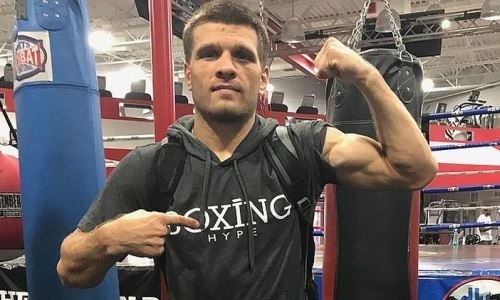 Январский бой обязательного претендента на титул Головкина отменен