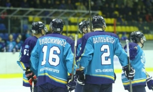 Букмекеры уверены в победе казахстанских клубов в матчах ВХЛ