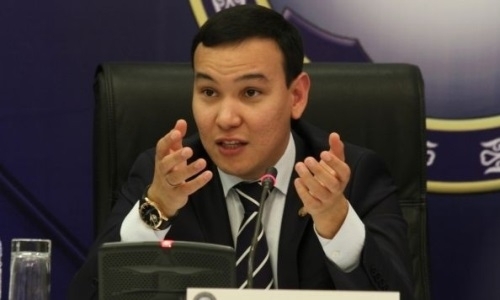 СМИ сообщило о возвращении Олжаса Абраева на пост президента ПФЛК