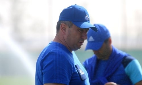 «Можно быть довольным победой, но нам необходимо еще много работать». Стоилов — о матче со «Спартаком» 