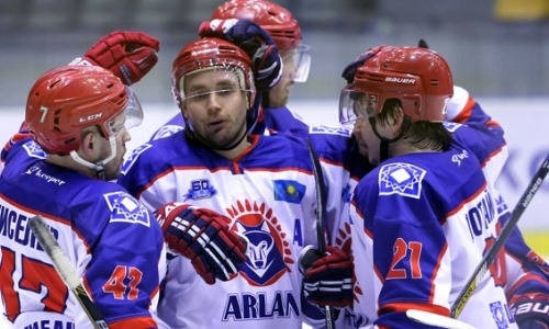 «Арлан» дозаявил Савенкова и Клубкова