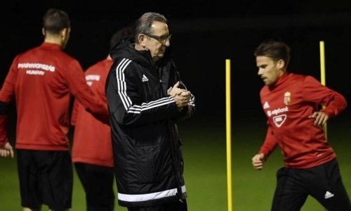 «С такими защитными командами всегда тяжело играть». Тренер сборной Венгрии — о матче с Казахстаном