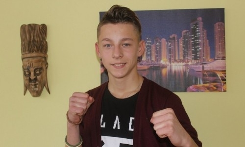 15-летний каратист из Актау сумел отразить нападение четырех взрослых мужчин