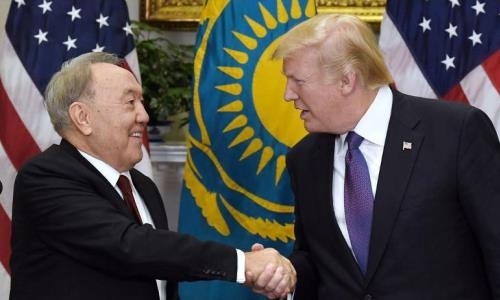Президент США удивился, что в Казахстане есть гольф