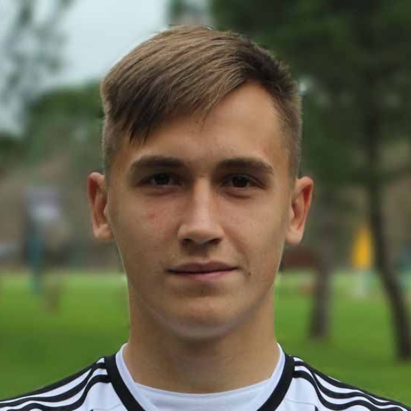 «Жетысу» покинули два футболиста