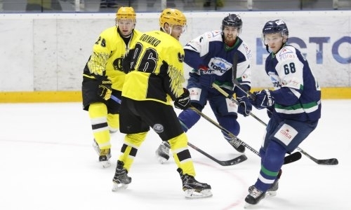 Фоторепортаж с матча ВХЛ «Торос» — «Сарыарка» 0:3