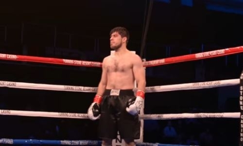 Видео объявленного несостоявшимся боя Эюбова с американцем