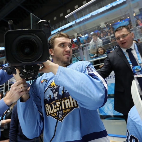 Главные звёзды Галактики КХЛ. Лучшие фото Недели Звёзд хоккея в Астане