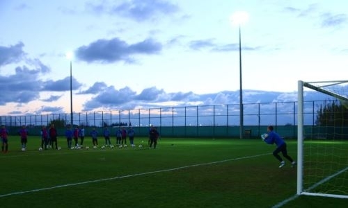 Фоторепортаж с тренировки «Акжайыка»