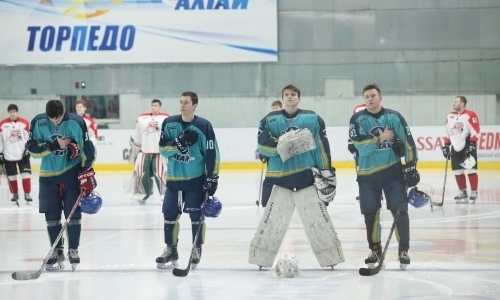 Фоторепортаж с матча МХЛ «Алтай» — «Спутник» 3:2