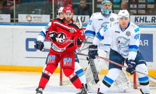 Фоторепортаж с матча КХЛ «Автомобилист» — «Барыс» 2:4