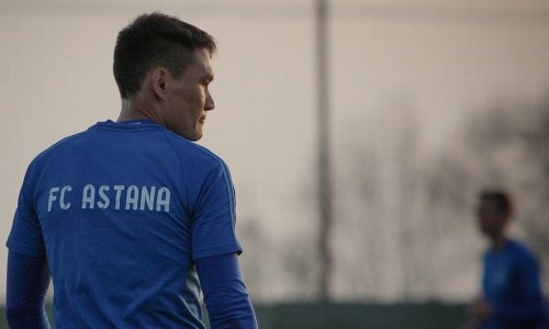 Фоторепортаж с вечерней тренировки «Астаны» на УТС