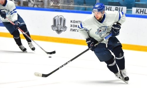 Фоторепортаж с тренировки «Барыса»