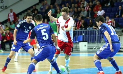 «Позор! У нас просто нет яиц!». Польские фанаты комментируют поражение своей сборной от Казахстана