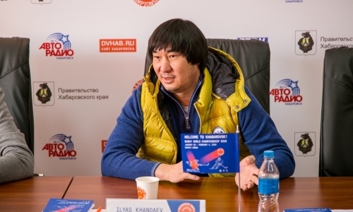 «Потратили много физической силы — тяжело будет оправиться». Наставник сборной Казахстана по бенди — о матче с Норвегией