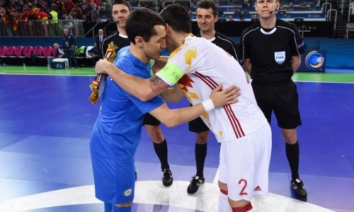 Сборная Казахстана уступает Испании после первого тайма на ЕВРО-2018