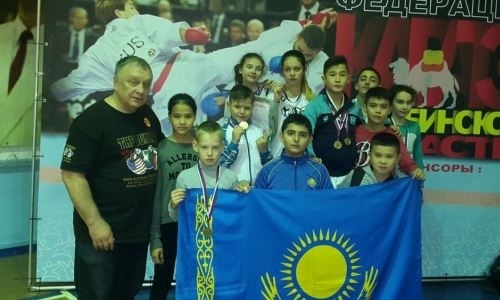 Казахстанские каратисты завоевали пять золотых медалей на международном турнире в России