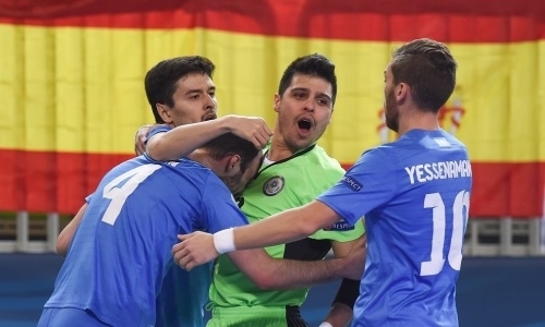 Игроки сборной Казахстана забили юбилейные мячи на ЕВРО-2018
