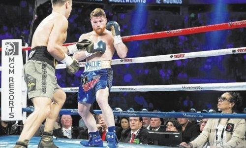 Скандальную судью боя Головкин — Альварес сняли с титульного поединка в Лас-Вегасе