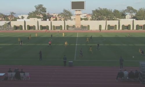 «Кайрат» играет вничью с «Торпедо» после первого тайма