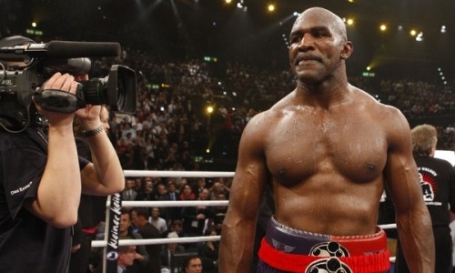 Хэй, Рахман, Холифилд, Нурмагомедов приедут в Казахстан на вечер бокса Шуменова