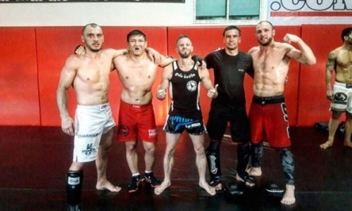 Казахстанский боец ММА провел спарринги с «убийцами»