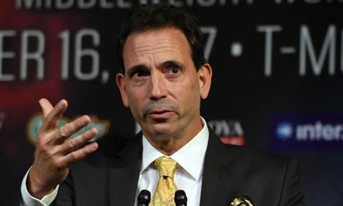 «Ничья досталась бегуну». Промоутер Головкина нанес «первый удар» Альваресу