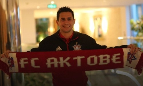«Актобе» подписал трехкратного чемпиона Азербайджана