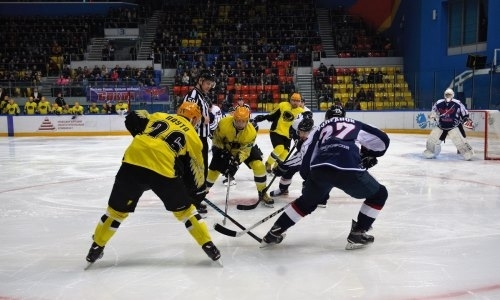 Фоторепортаж с матча ВХЛ «Сокол» — «Сарыарка» 1:4