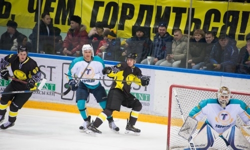 Фоторепортаж с матча ВХЛ «Сарыарка» — «Торпедо» 1:5