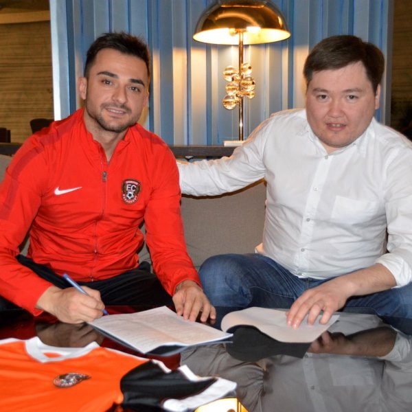 «Шахтер» подписал полузащитника сборной Черногории